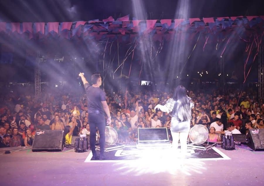 Encerramento da nossa última noite do SÃO JOÃO DE DOM PEDRO. 