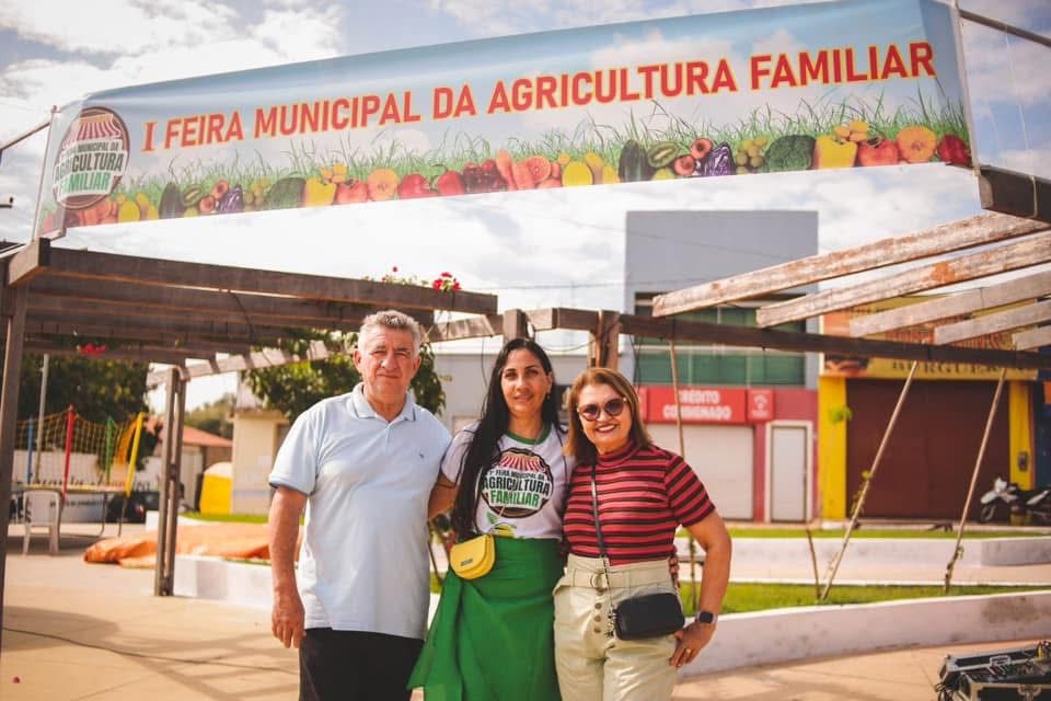 Registros da nossa primeira noite da I FEIRA DA AGRICULTURA FAMILIAR. 